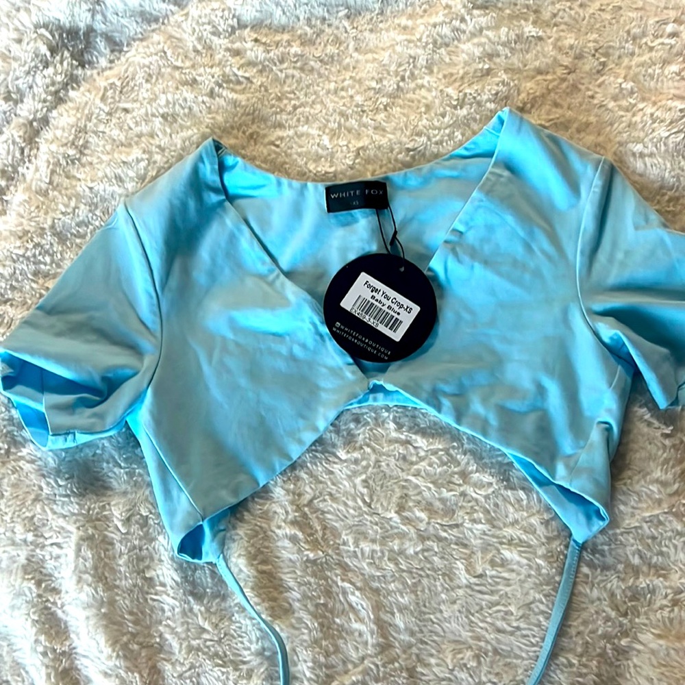 White fox crop top